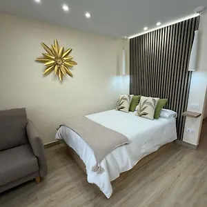 apartamentos-benalmadena-agata.hotelsinnerja.org/